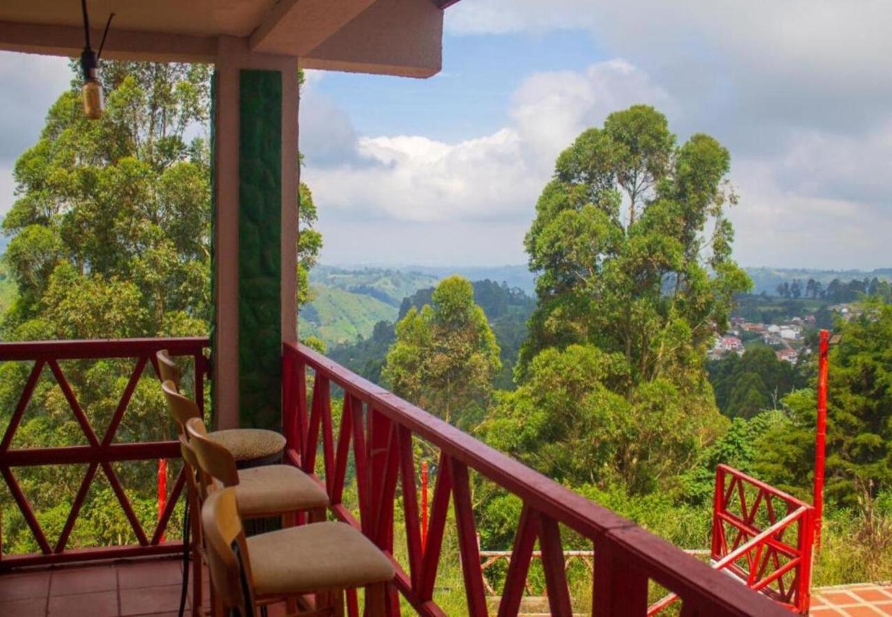Hotel Natura Cocora Саленто Экстерьер фото
